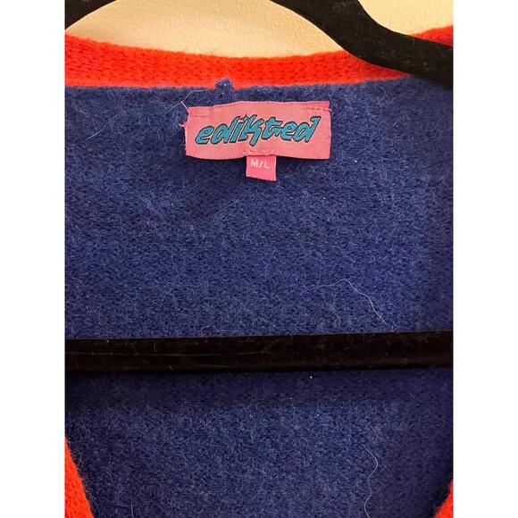 Edikted Cardigan Sweater Women’s M/L Blue‎ Tight Knit Logo Graphic Long Sleeve - Picture 2 of 5